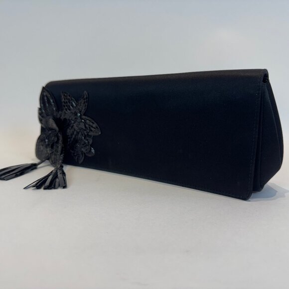 Gucci Black Satin Clutch with Floral Detail - Picture 13 of 16